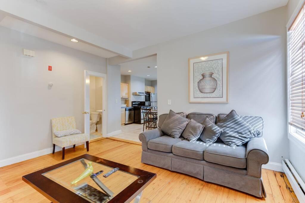 New! Boston Condo Near Mbta, 3Mi To Fenway ! Ngoại thất bức ảnh
