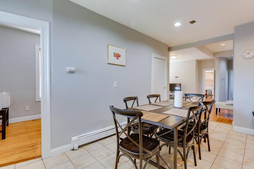 New! Boston Condo Near Mbta, 3Mi To Fenway ! Ngoại thất bức ảnh