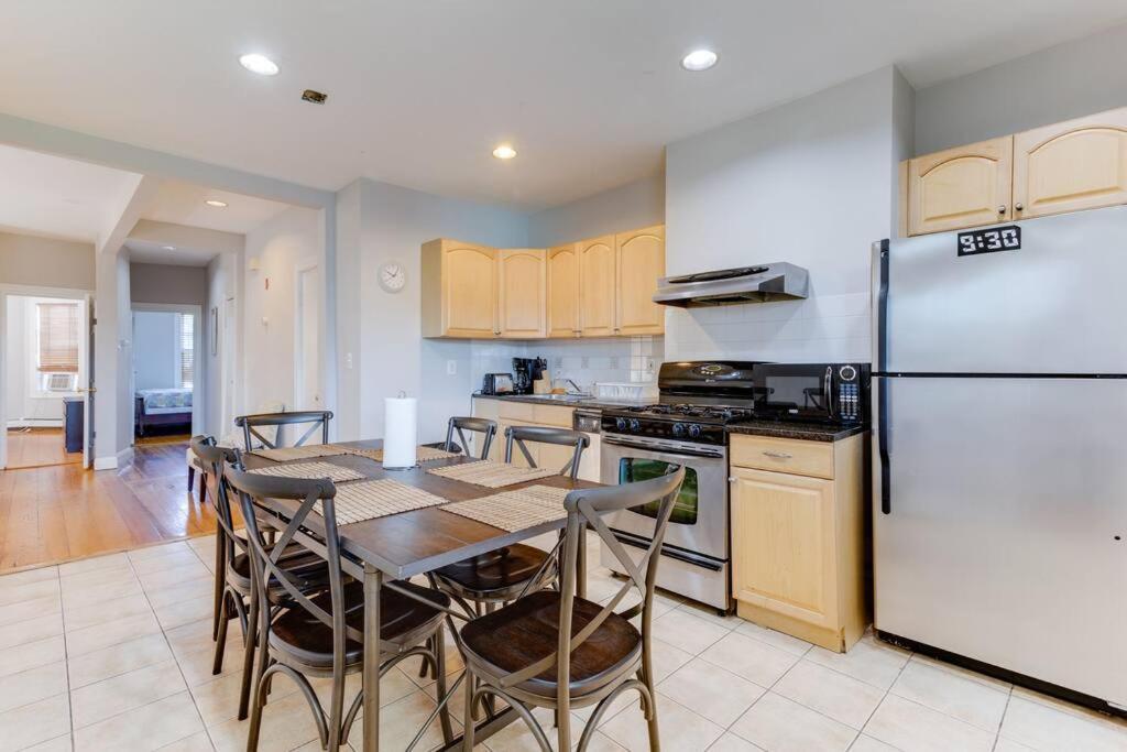 New! Boston Condo Near Mbta, 3Mi To Fenway ! Ngoại thất bức ảnh